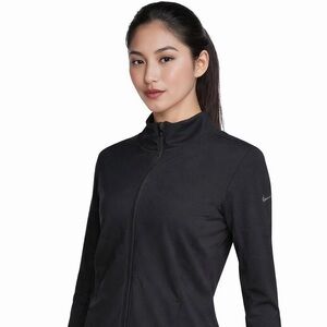 Nike Women’s Black Zip-Up Training Jacket